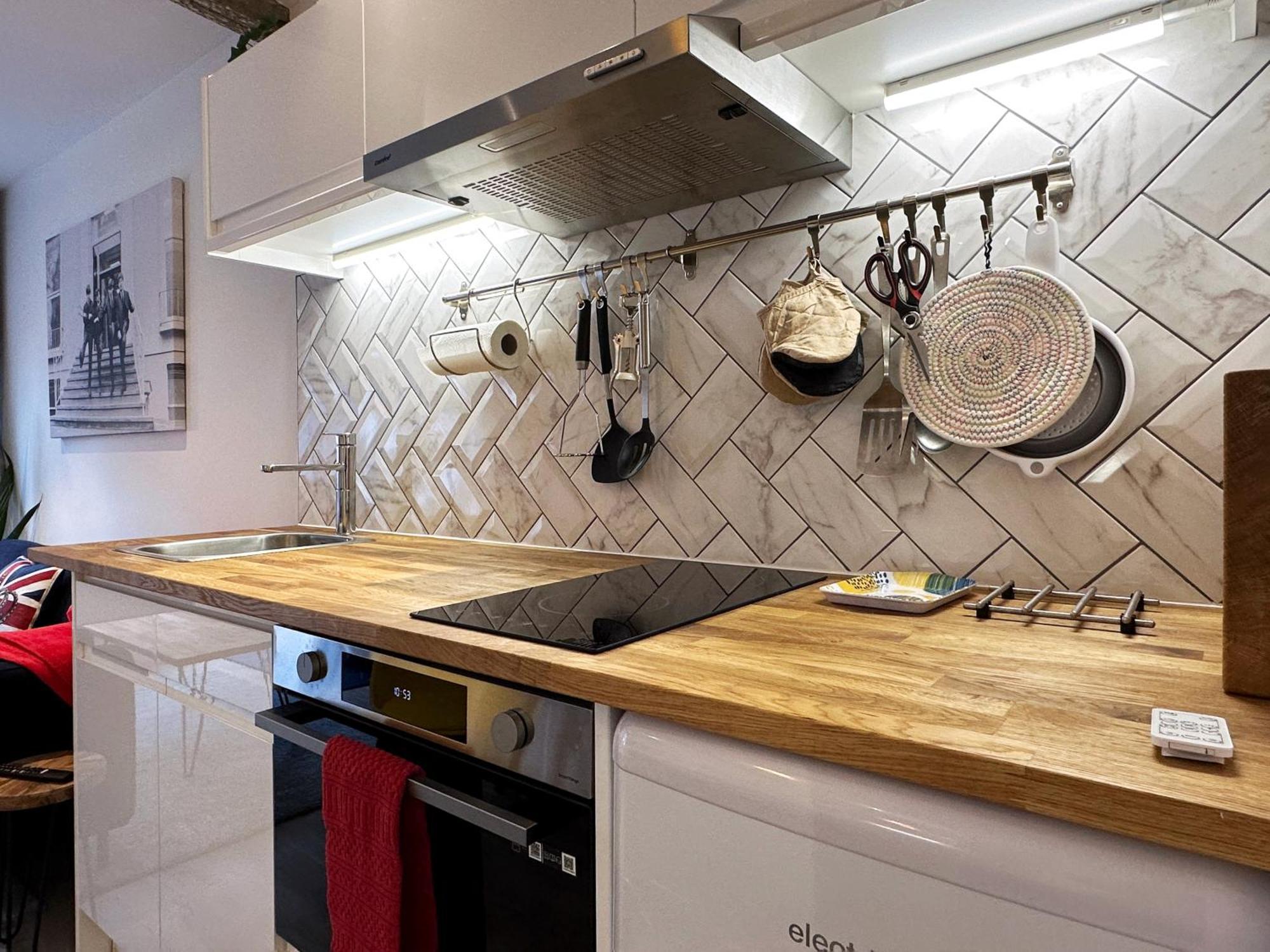 Kensington Studio Hosted By Airoperate Near Notting Hill - 1 Double Bed , 1 Sofa Bed, Ground Floor Apartment Via Private Entrance Лондон Екстер'єр фото